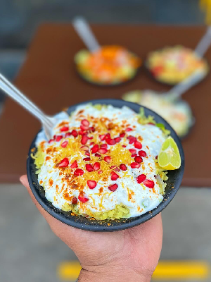 Dahi Poha
Pohewala